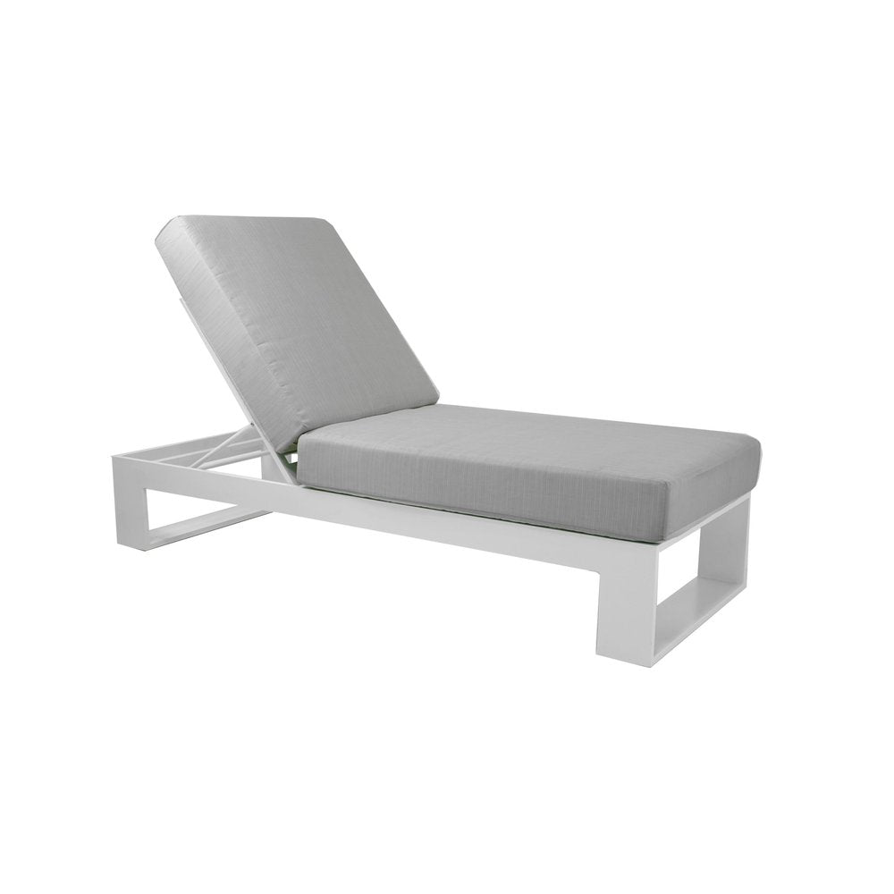 Hampton Chaise Lounger